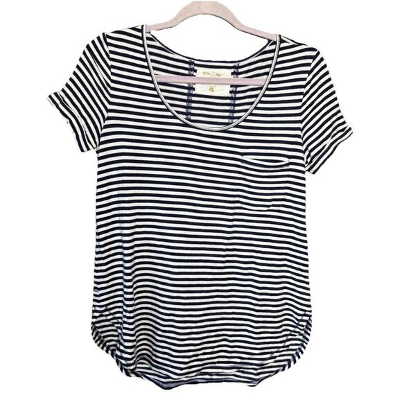 Lilly Pulitzer Luxletic Kerah Lounge Tee Women’s Size XS Blue White Striped - Picture 12 of 12